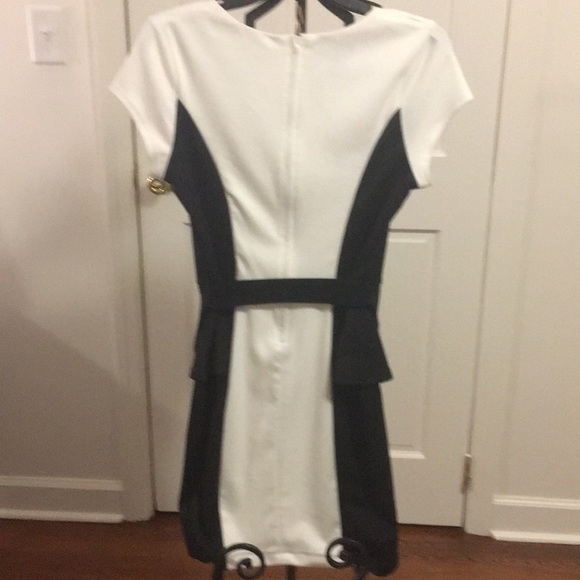 Black and White Dress with Belt - Picture 2 of 2
